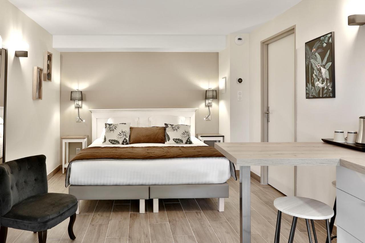Domaine De La Rhonie Hotell Meyrals Eksteriør bilde