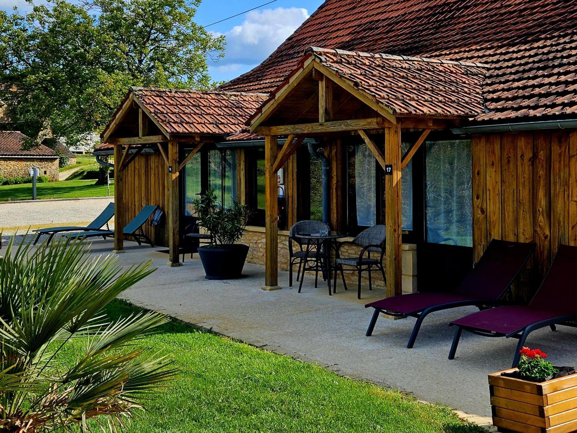 Domaine De La Rhonie Hotell Meyrals Eksteriør bilde