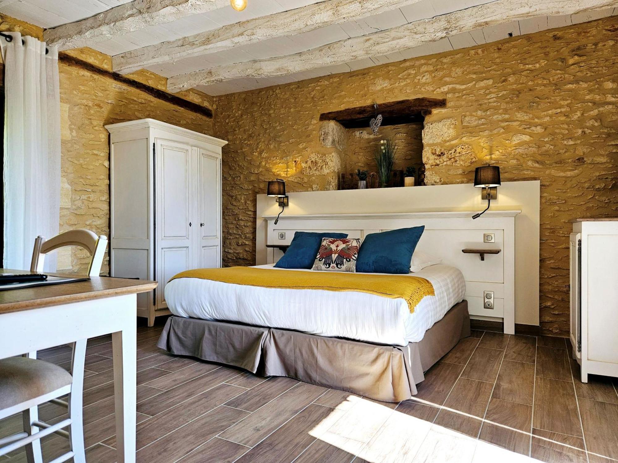 Domaine De La Rhonie Hotell Meyrals Eksteriør bilde
