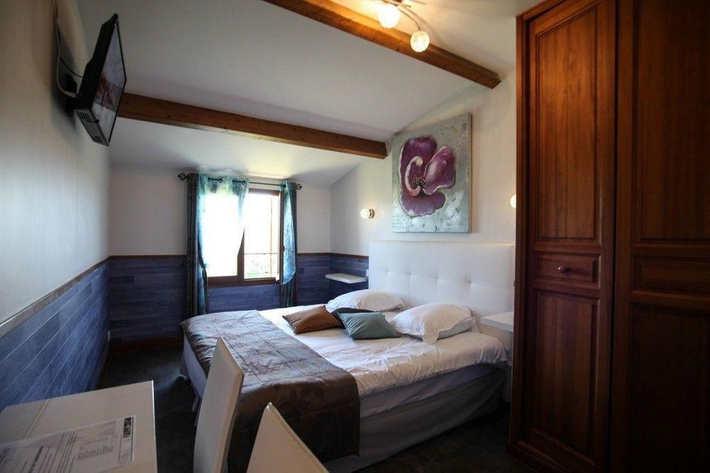 Domaine De La Rhonie Hotell Meyrals Eksteriør bilde